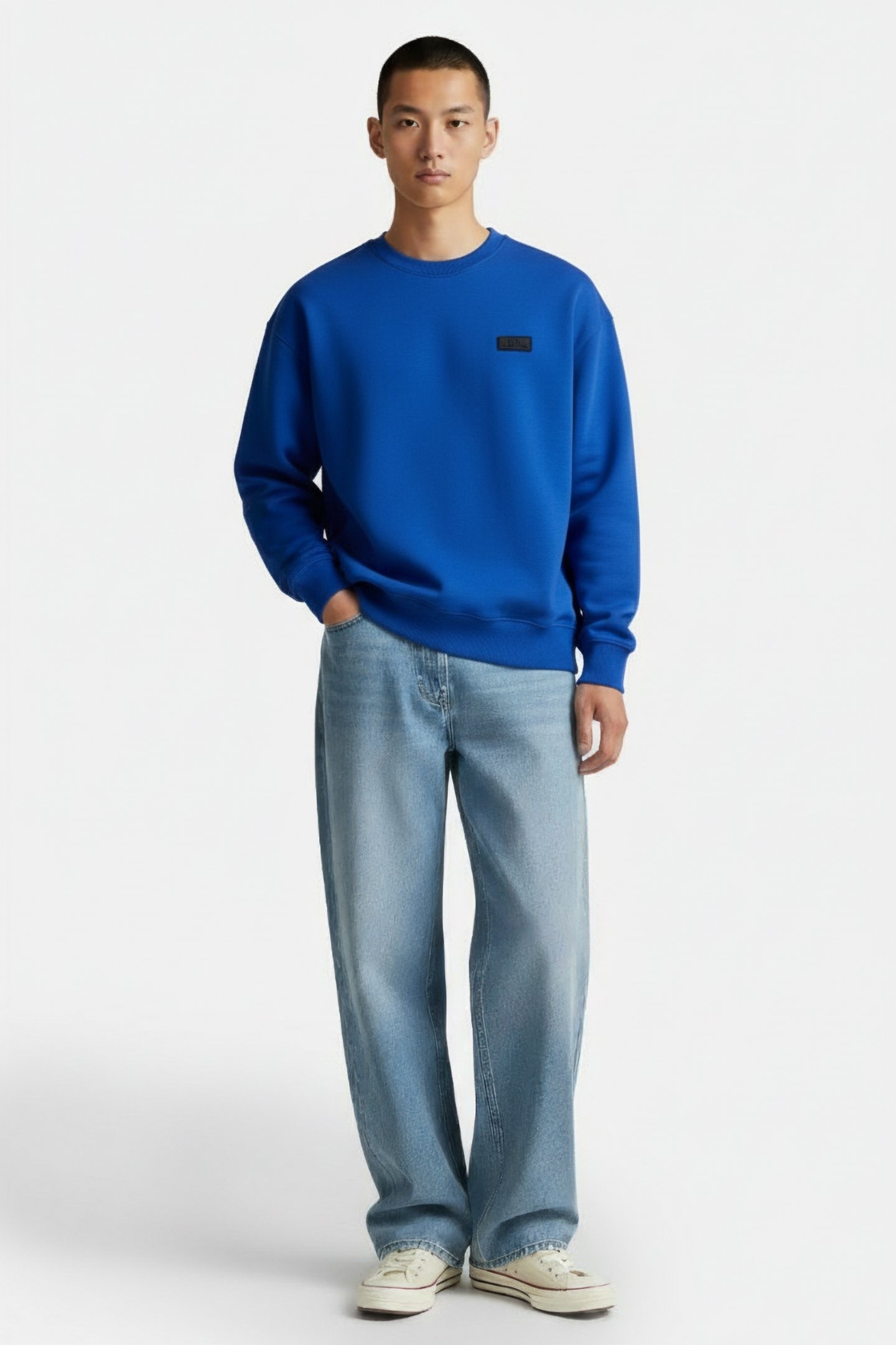 BALR. PATCH BOX FIT CREWNECK 1