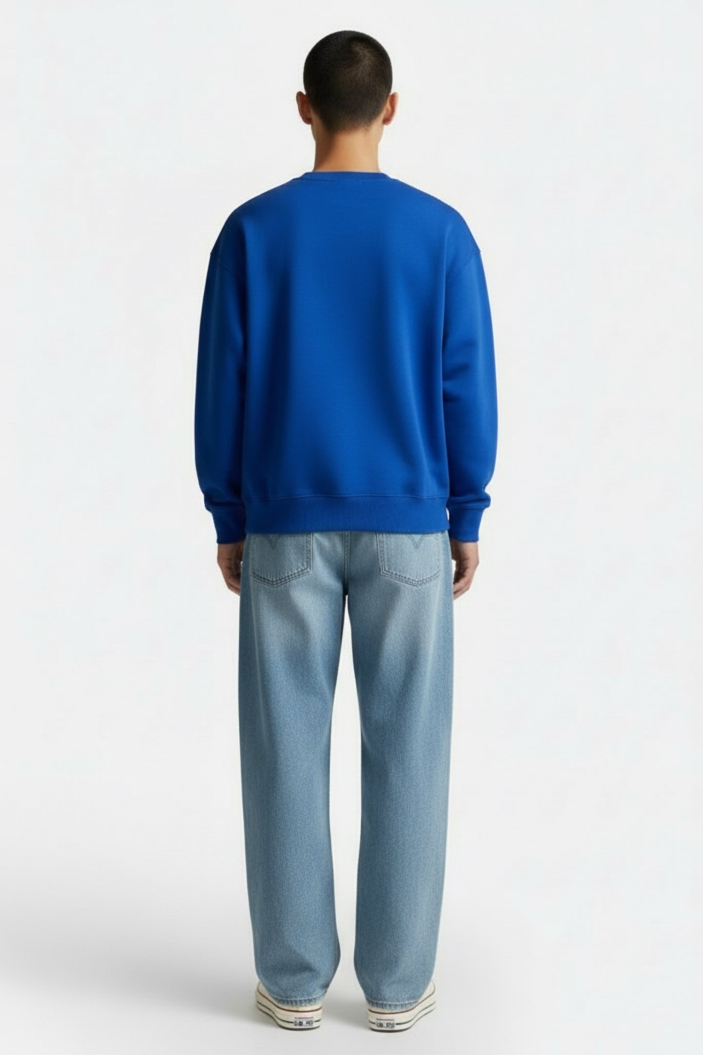 BALR. PATCH BOX FIT CREWNECK 2