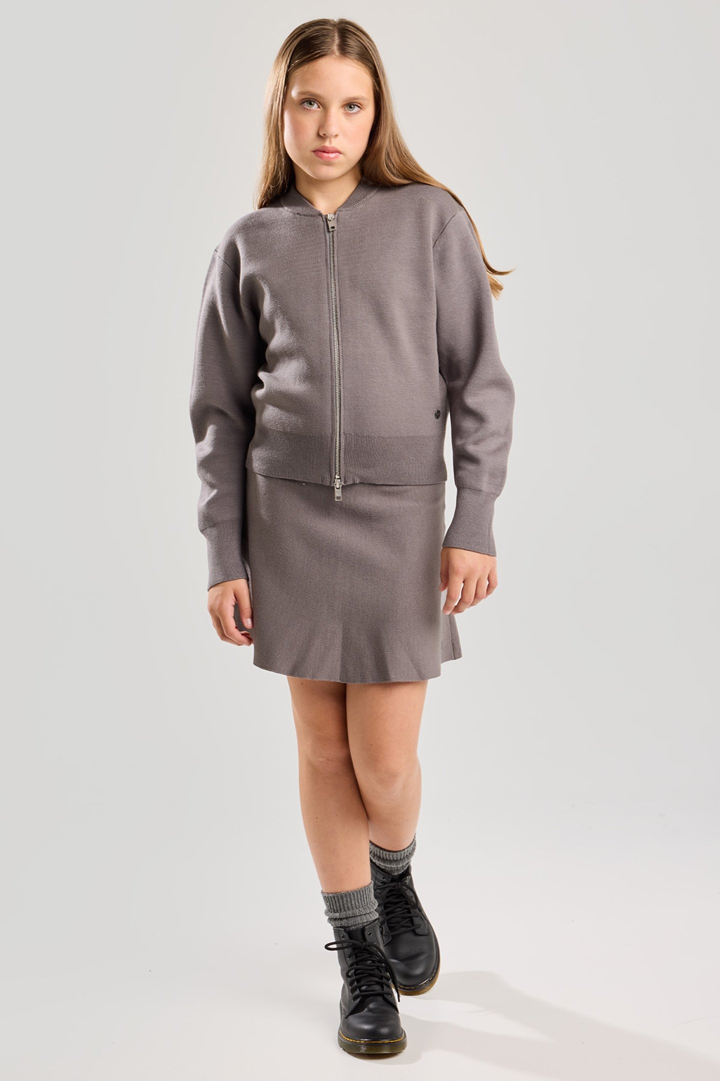 KARLA JR GREY 1