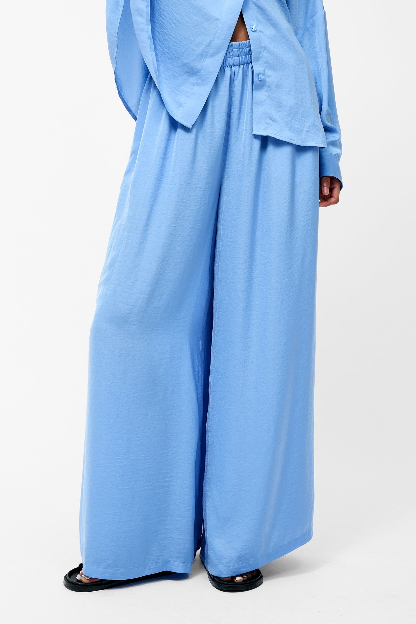 DAMASCO AIR FLO POLY WIDE TRSR CORNFLOWER BLUE 1