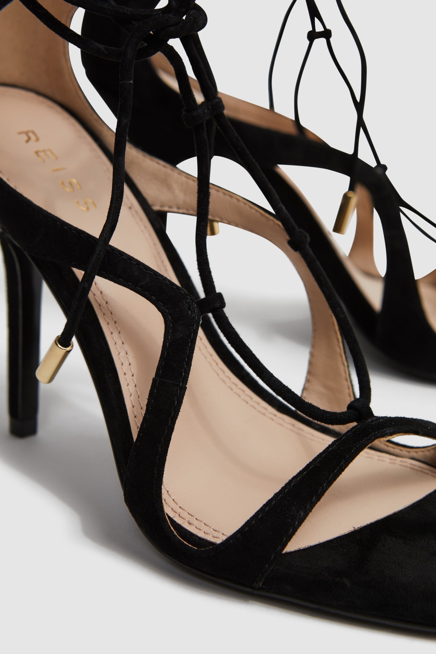 STRAPPY SANDAL BLACK 5