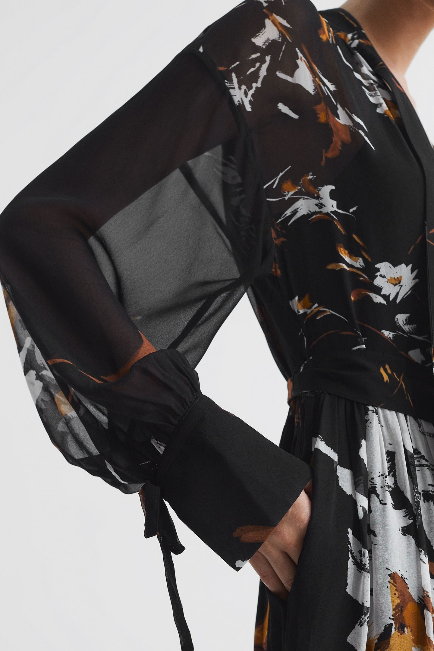 FLORAL PRINTED MIDI DRESS BLACK/BROWN 6