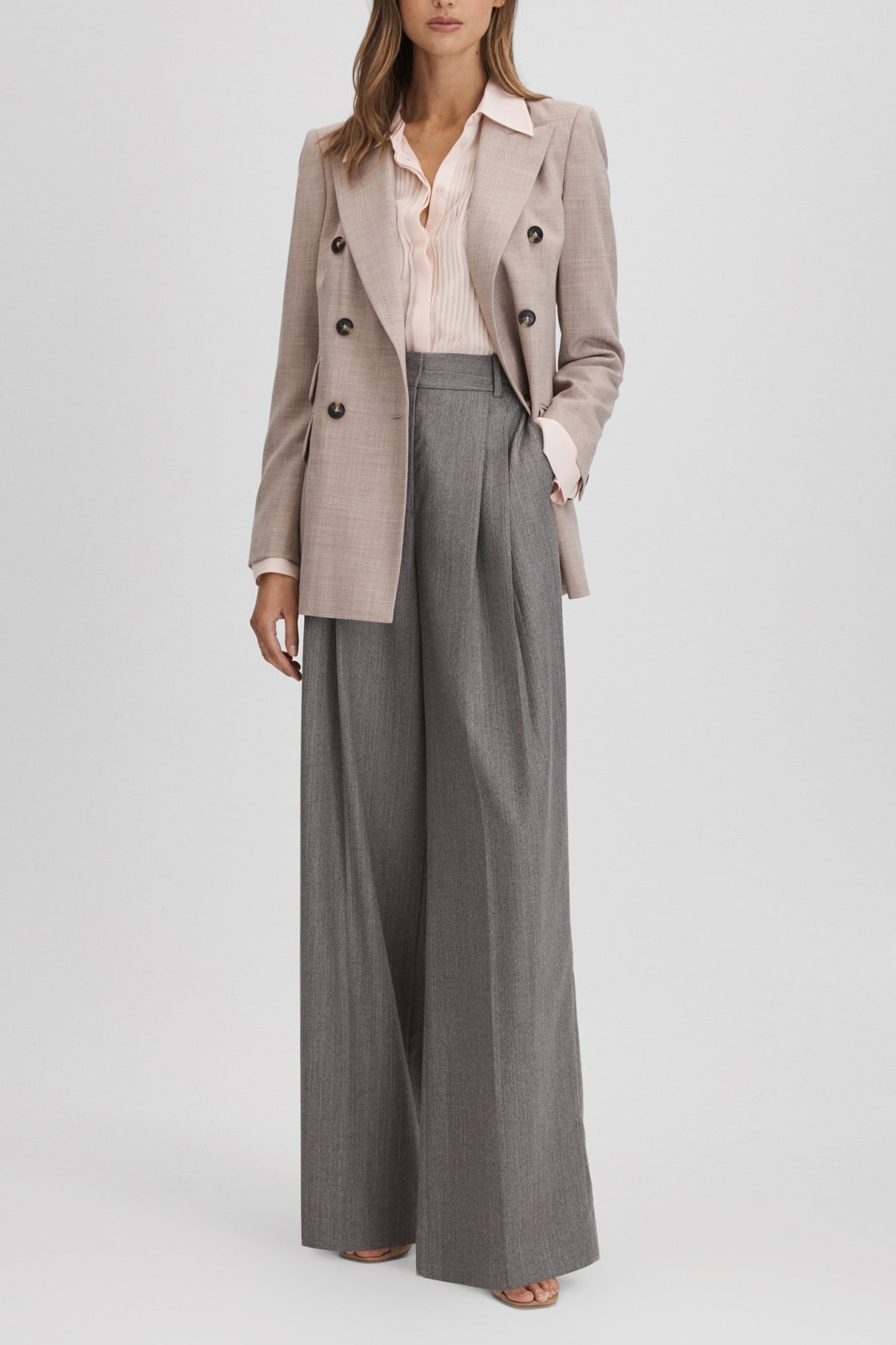 PLEAT DETAIL BLOUSE NUDE 3