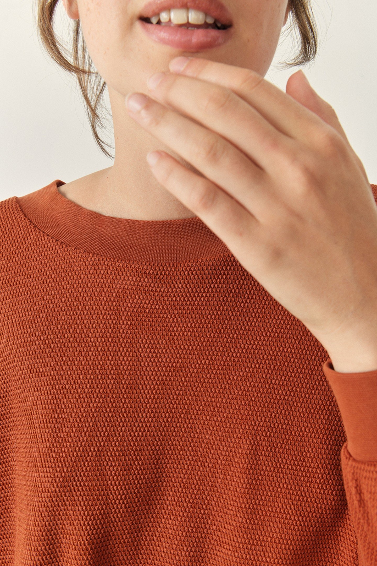 LONG-SLEEVED CREW NECK SWEATSHIRT FOGGY 5