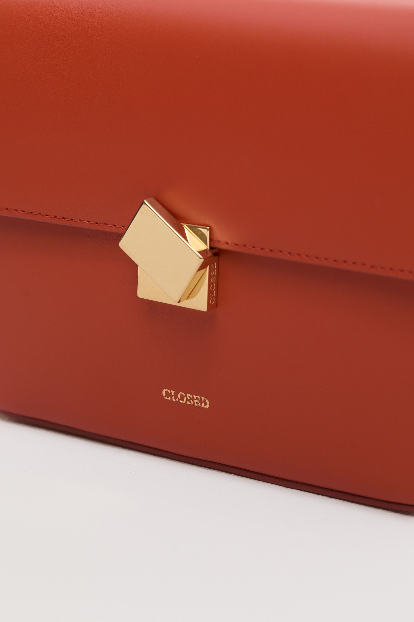 BAG ONE M BAGS HIBISCUS RED 6