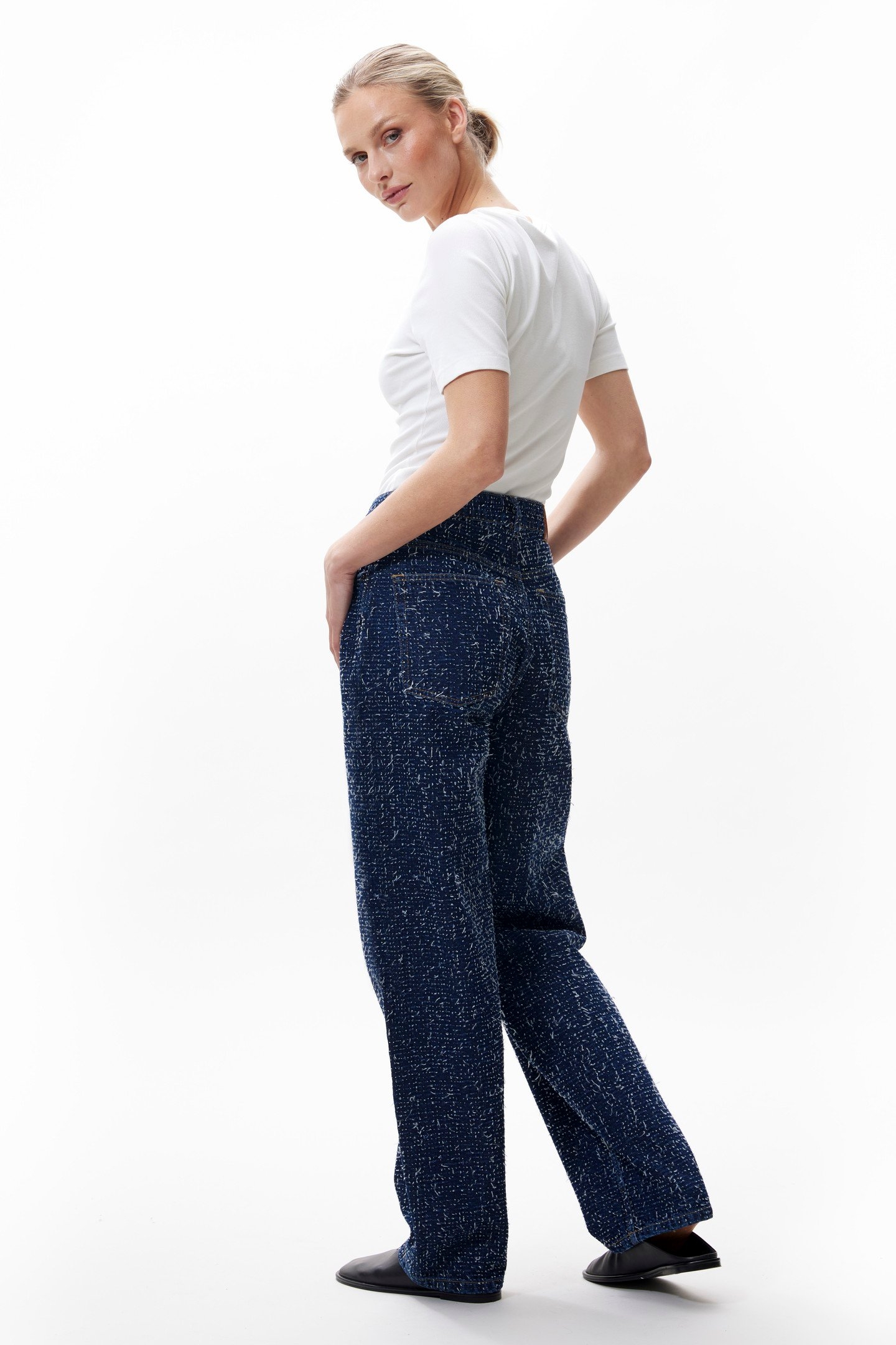 BAGGY FIT SCRATCHED JEANS DARK BLUE 2