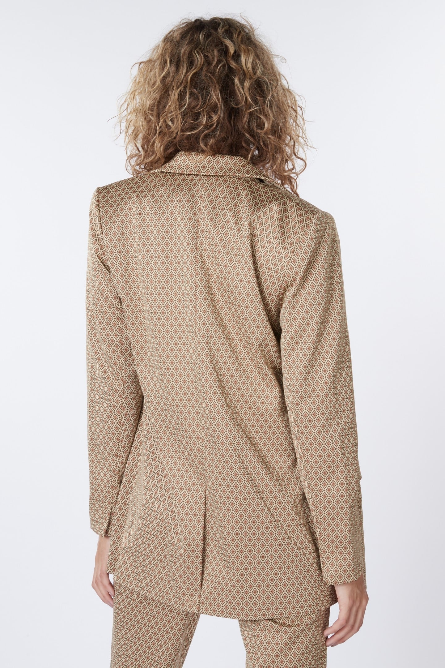 BLAZER DOUBLE BREASTED KNITTED DIAMOND PRINT 5