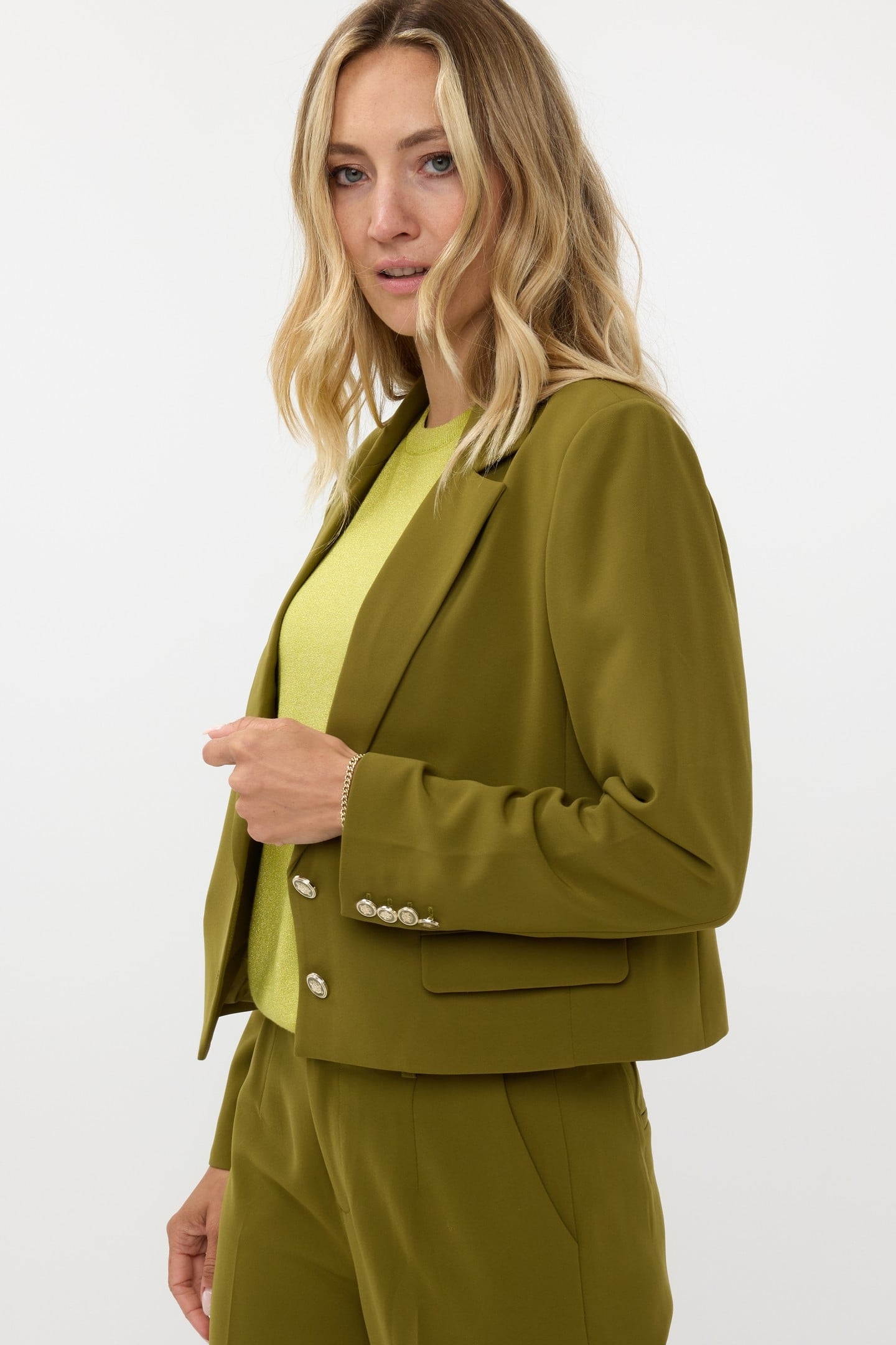 BLAZER SHORT CITY MOSS GREEN 3