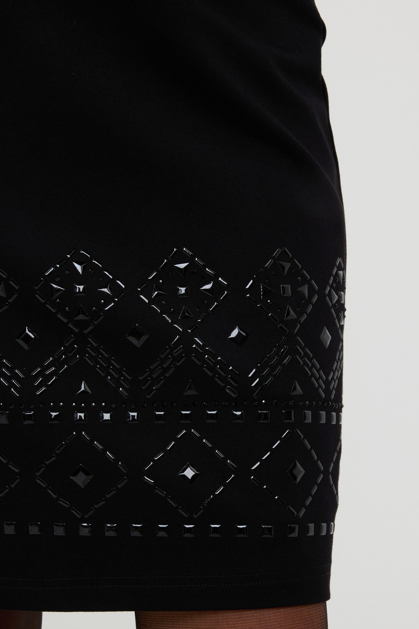 SKIRT EMBELLISHMENT BLACK 7